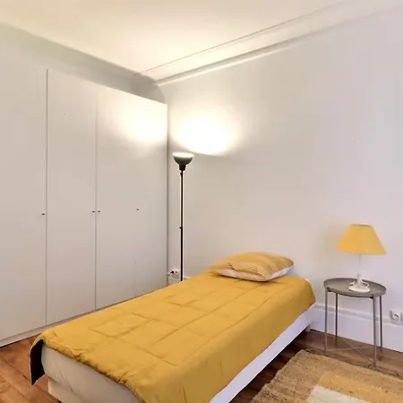 Holiday home Price 90 Euro One Day,tｅlegram Brysonknot,